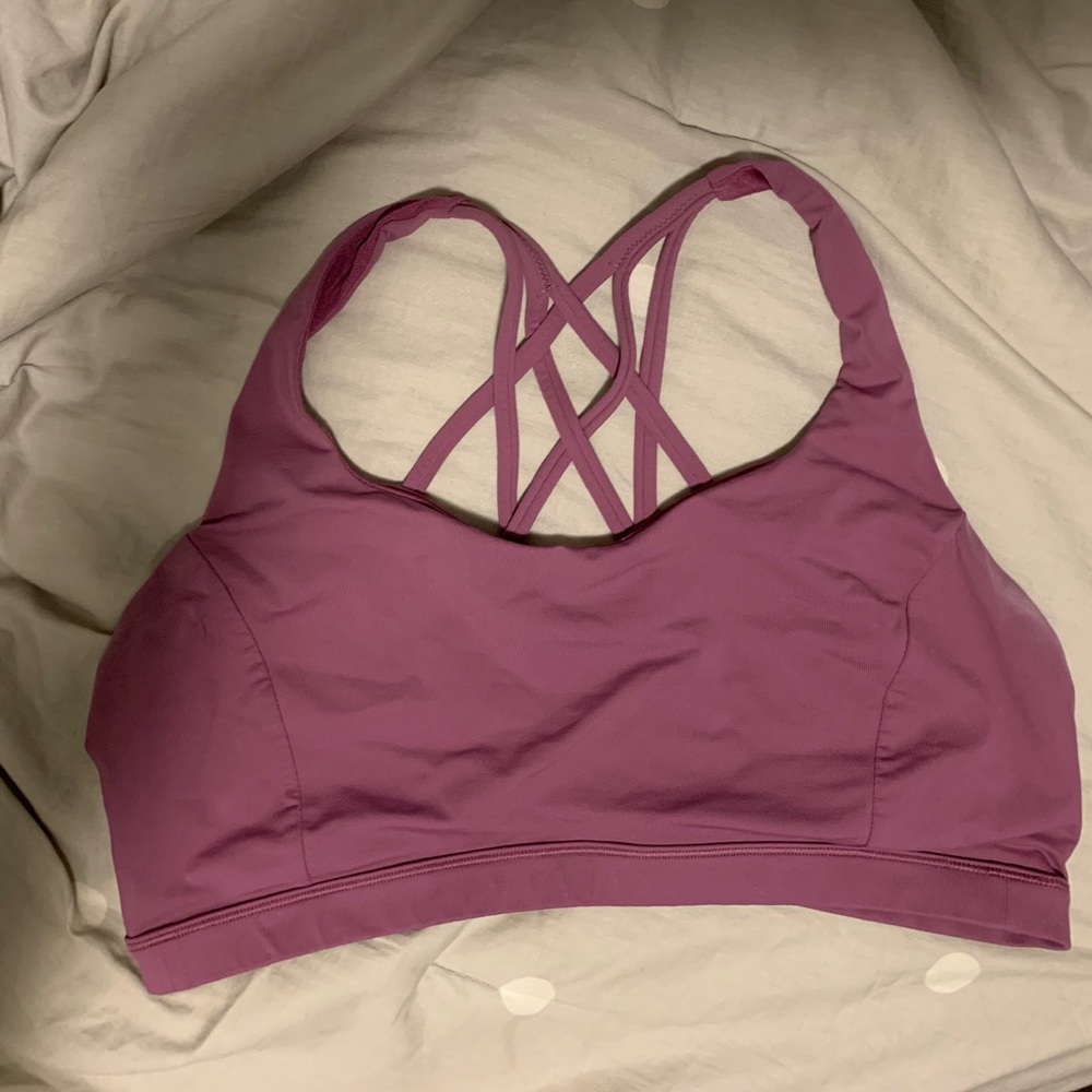 Lululemon Free to be serene bra